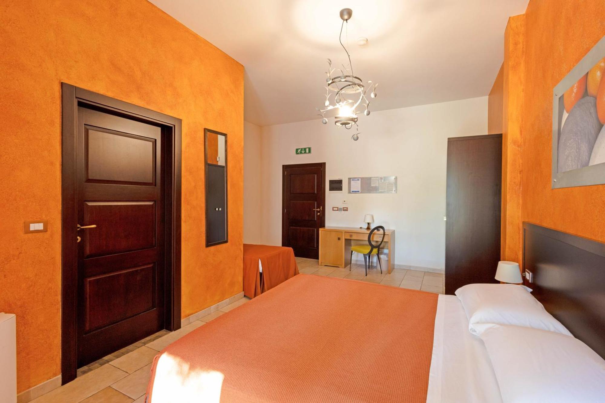 Agriturismo Tenuta Chianchizza Монополи Номер фото
