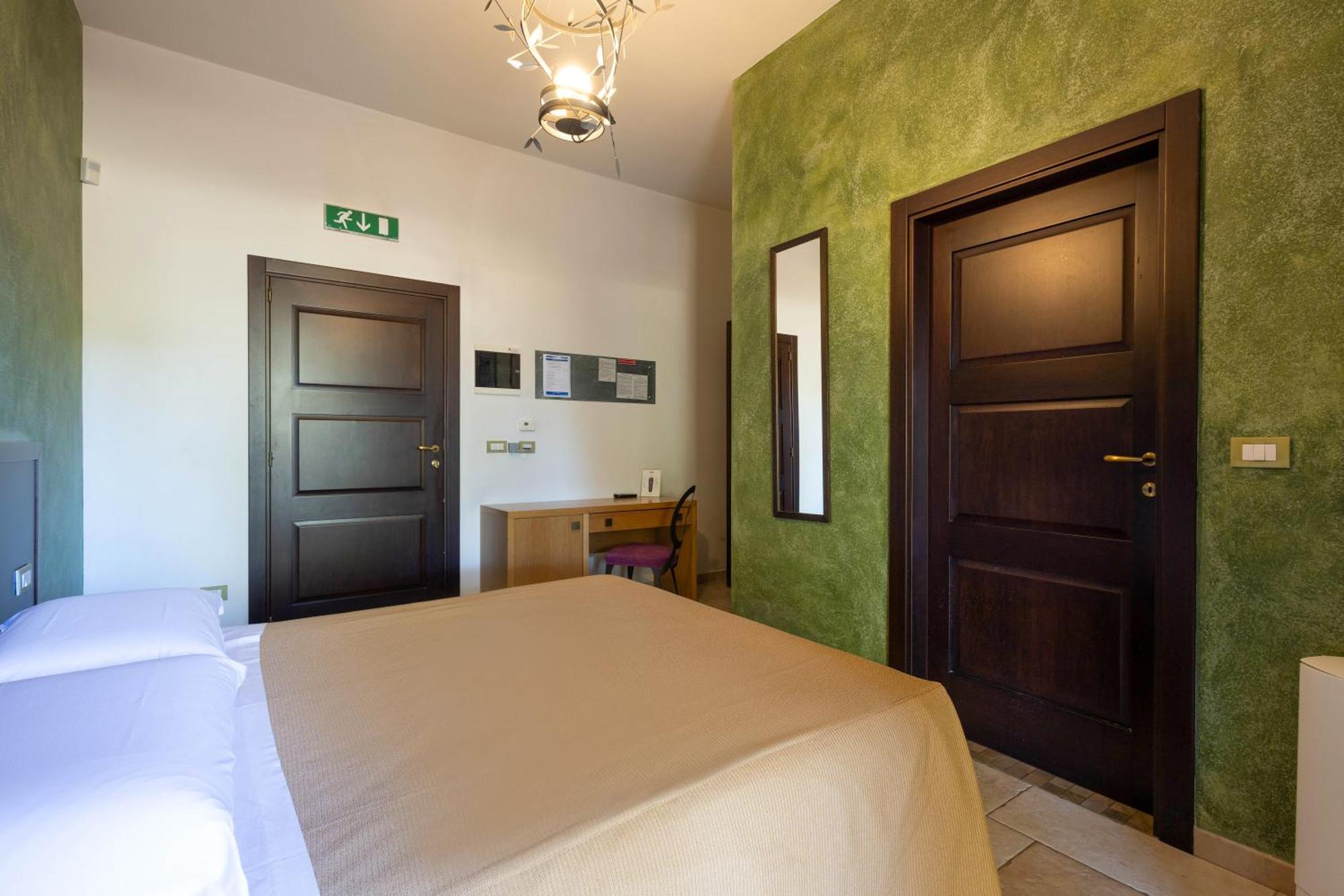 Agriturismo Tenuta Chianchizza Монополи Номер фото
